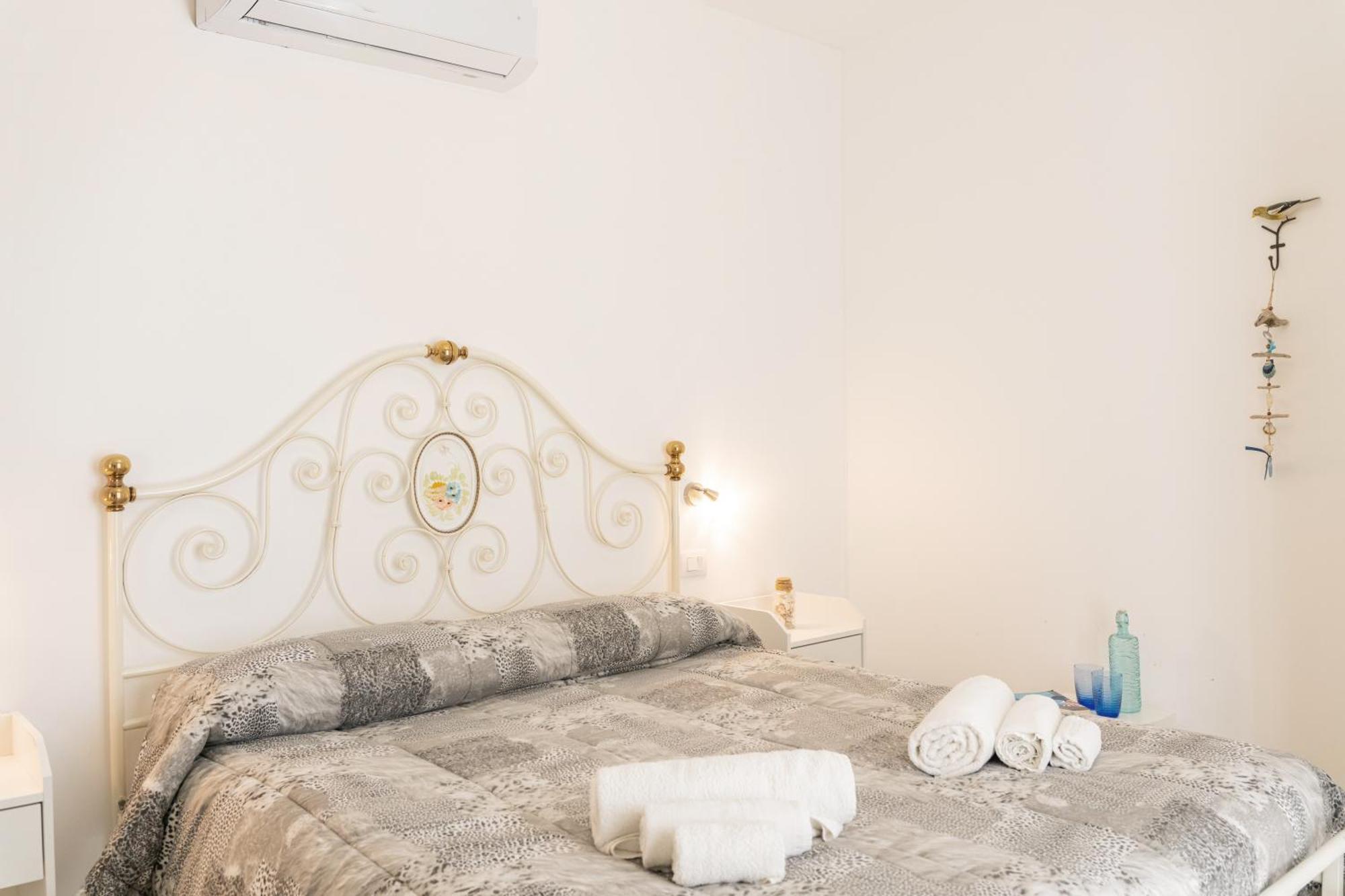 Апартаменты Residenza Del Barone Luxury House - Pula, Sardegna Экстерьер фото